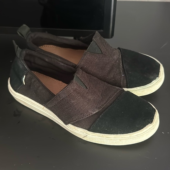 Tom’s Kids canvas velcro closure - Picture 1 of 5